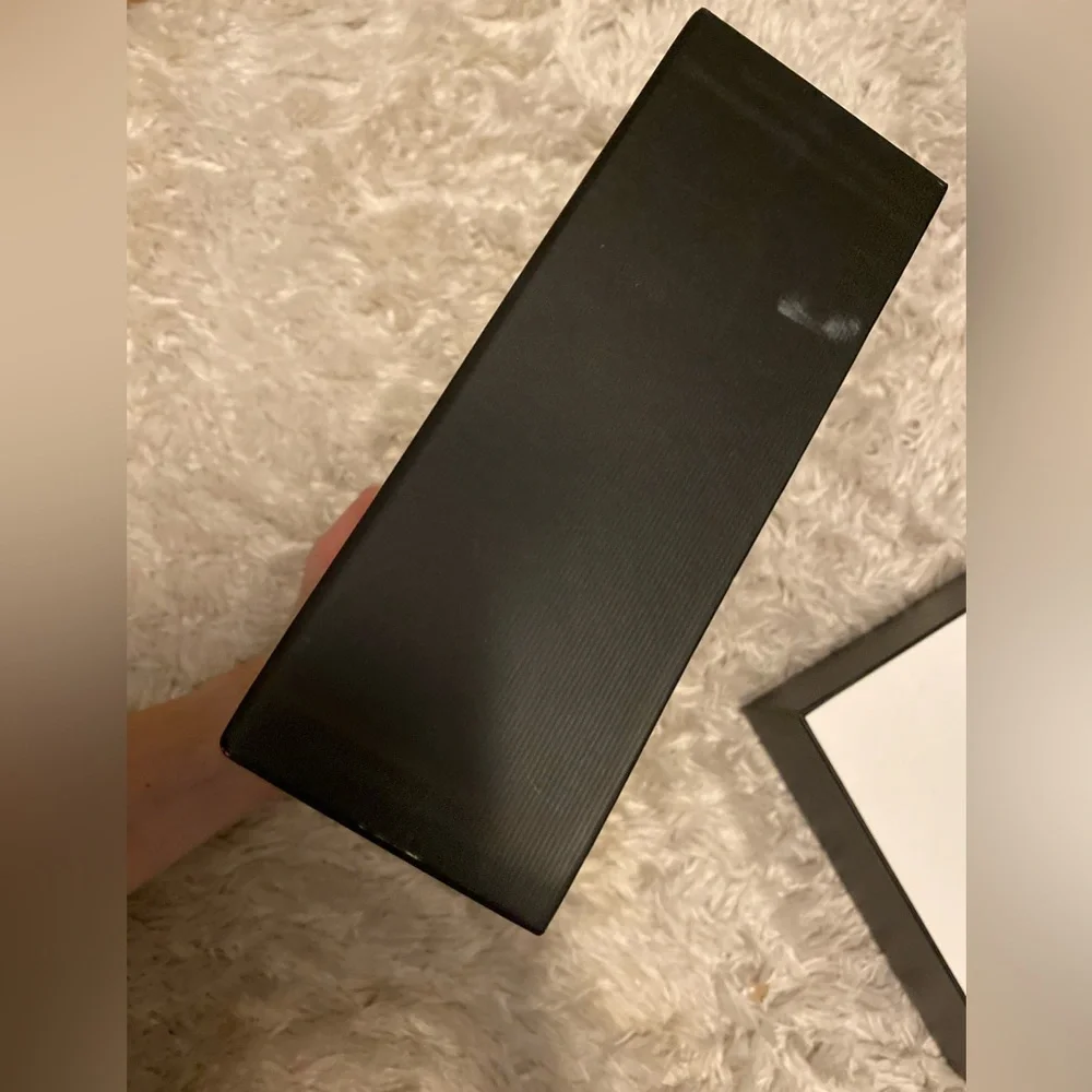 Gucci Monochrome Gift Box with small dust bag
